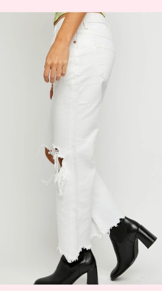 Free People Maggie Mid Rise Straight Leg Jeans in Optic White - Picture 3 of 9